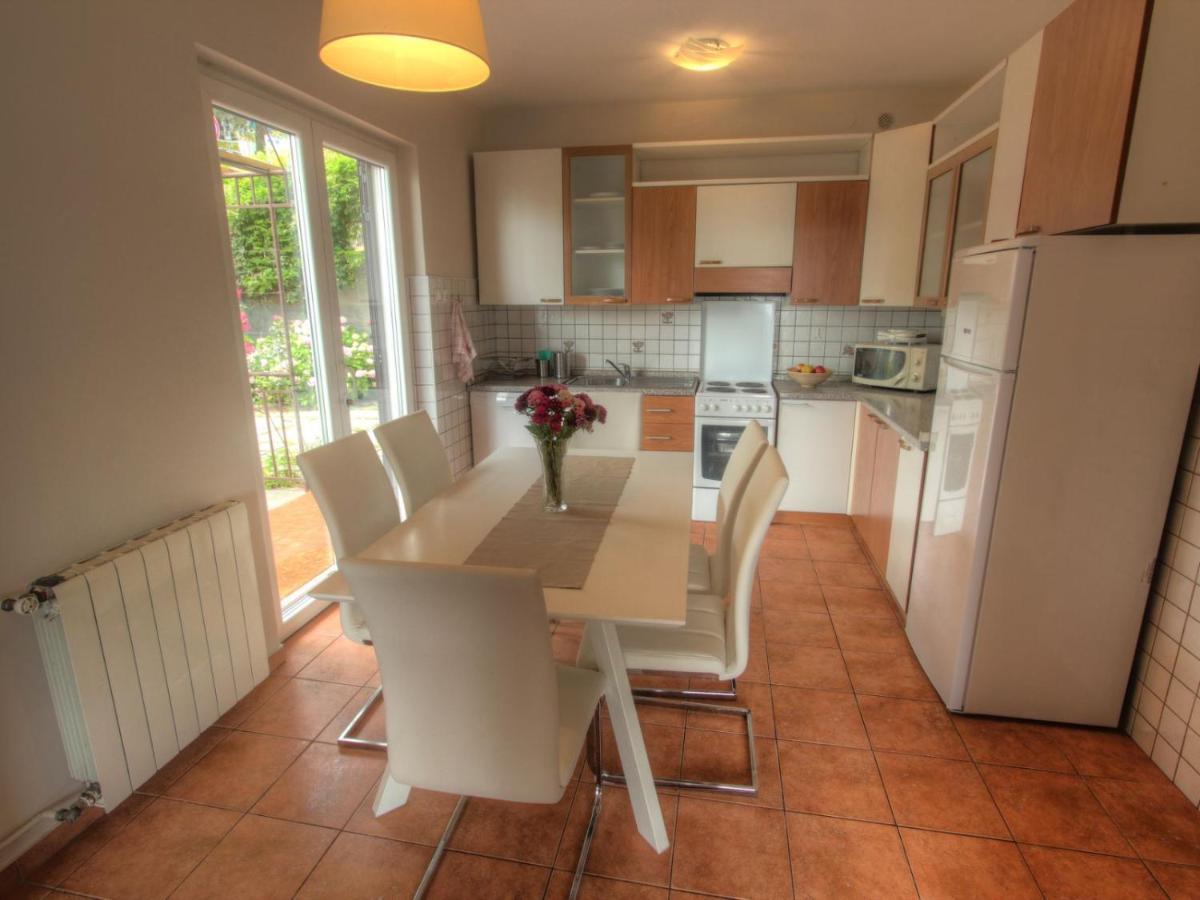 אופטיה Apartman Lena מראה חיצוני תמונה